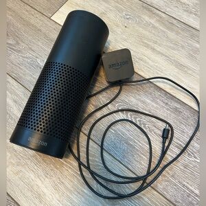 The Amazon Alexa SK705DI Amazon Echo Amazon 1st Generation